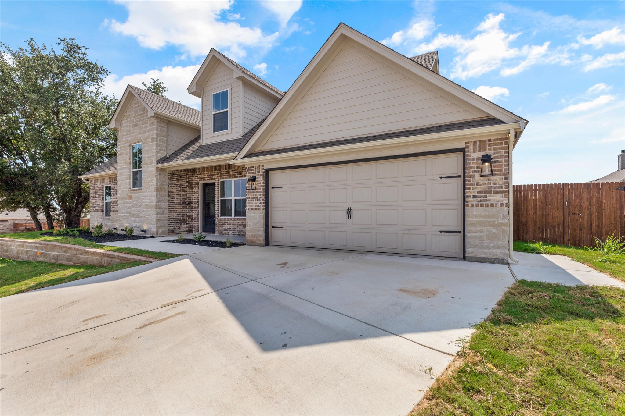 Premier Homes Inc.