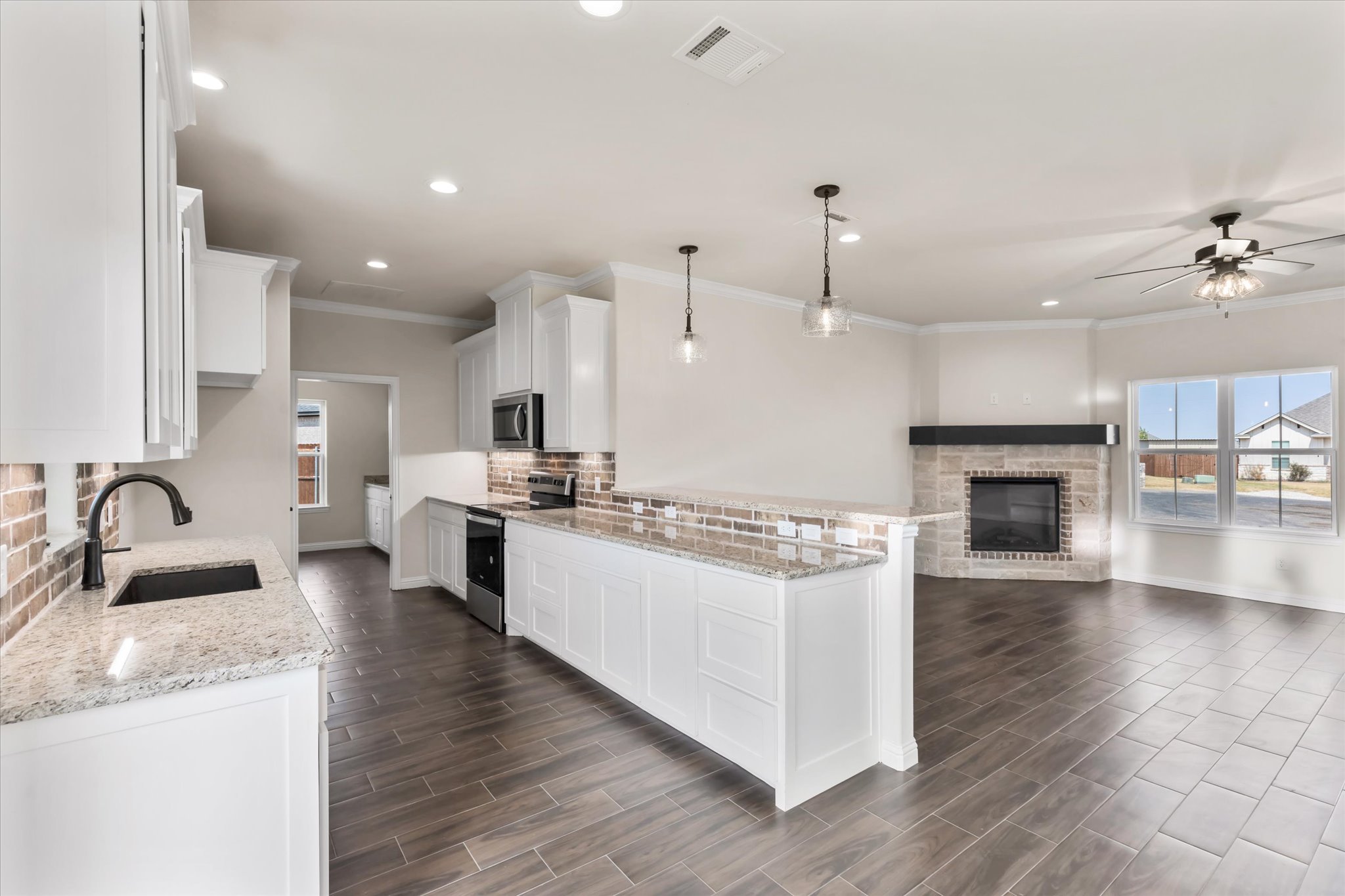 Premier Homes Inc.